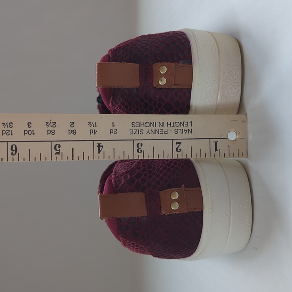 Ryka Vivvi Memory Foam Slip-On Sneaker 8.5M Plum Red - Picture 13 of 16